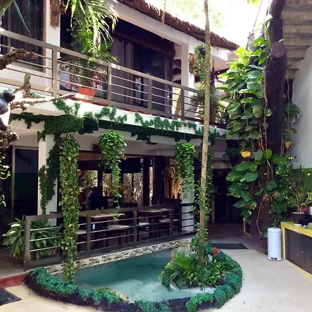 Private Villa 10 Rooms, Private Pool, Walk To Beach